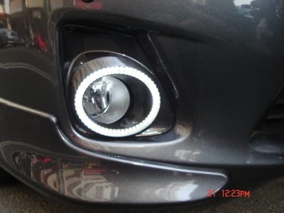 (逸軒自動車)-TOYOTA 2010 小款改 NEW ALTIS LED 光圈 霧燈框 原廠部品 專用插頭