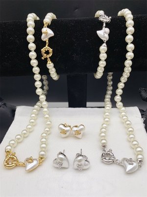 【熱賣精選】Vivienne Westwood 小號金銀邊樹脂桃心愛心耳環 珍珠項鏈手鏈