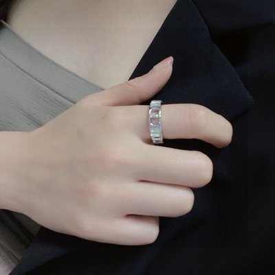 新款迪奧戒指Dior滿鑽系列造型CD字母戒指超精緻又顯手白開口戒指男女同款情侶對戒指環手飾
