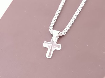【POP+潮飾界】正施華洛世奇十字架水晶  十字架不鏽鋼項鍊