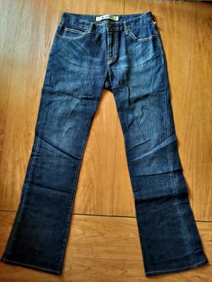 [99go] 年前特價 不議 日本 渋谷 GAP BOOT CUT 簡潔 靴型 牛仔褲 6號   LEVIS