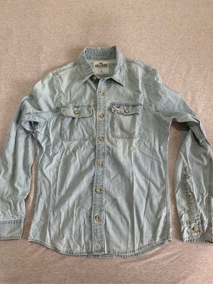 Hollister HCO AF 男生牛仔布襯衫 海鷗logo刺繡圖案 刷破刷色處理 二手正品 九成新 男生M號