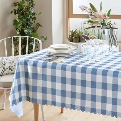 藍格子防水桌巾 (布料 可水洗) 桌布 蛋捲桌 餐桌布 野餐墊(140*180) 現貨