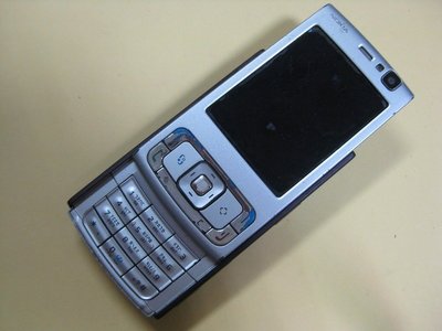 Nokia N95 3G Wi-Fi- 背蓋異色 353
