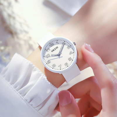 熱銷 kezzi大盤數字面夜光女生手錶腕錶時尚簡約石英防水考試手錶腕錶男84 WG047