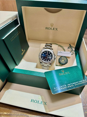 Rolex 勞力士 126622 40mm藍面紅針 小遊艇 2021/10 極新品 已貼膜 台灣公司貨