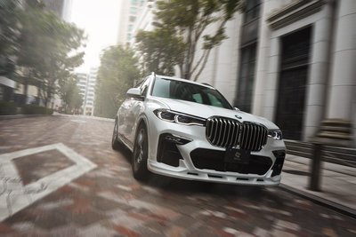 【YGAUTO】3D design BMW G07 X7 M-Sport 前唇擾流板