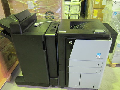 HP-M806X+釘書機+堆壘器/整新A4/A3雙面網路列印黑白雷射印表機