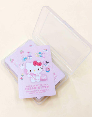 ♥小花花日本精品♥ Hello Kitty 盒裝撲克牌 玩具(50週年)~3