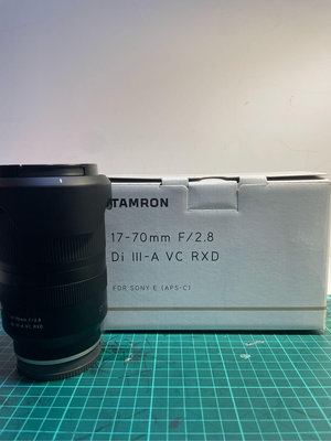 Tamron B070 17-70mm F2.8 Di III-A VC RXD (Sony E 接環)