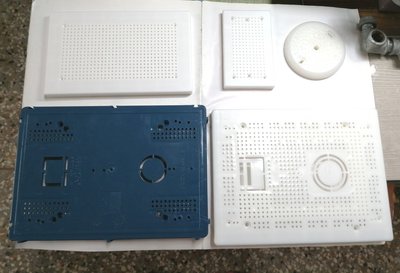 {水電材料行}~[電料類]~PVC 方形板 小圓板 關關板 電表板 電錶板 透氣板 固定板
