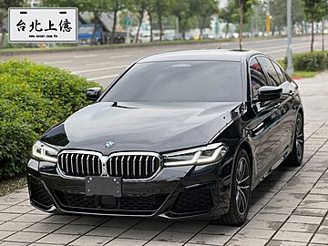 【台北上億】BMW 520iM 總代理跑9千km保固中