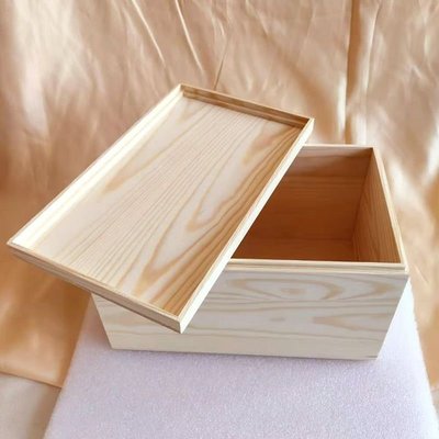 熱銷 天地蓋長正方形松木木盒桌面收納整理禮物盒帶蓋小木箱實木盒子【~特價*