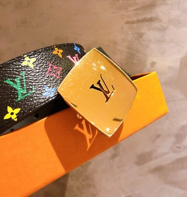 全新絕版 Louis Vuitton x 村上隆 LV 聯名黑彩 相機包 零錢包 皮帶