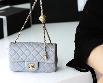 [二手]Chanel Flap Bag CF羊皮大Mini金球包 AS1787灰色