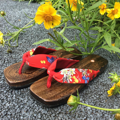 日本木屐 平跟月牙木屐拖鞋 絨布碎花女木屐 女款和服木屐鞋 包郵