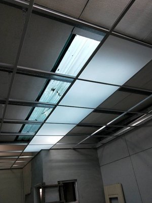 輕鋼架專用 3mm 壓克力板 透光板 PS 珍珠天花板 自然光 節能 環保 採光板 廚房天花板 亮面 防水