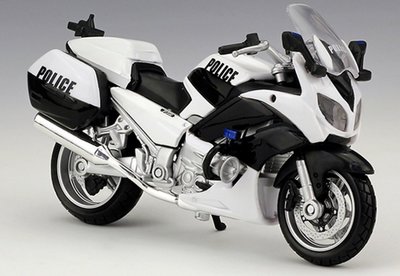 【山葉摩托車模型】Yamaha FJR1300A 白黑色 重型機車模型 Maisto 1/18精品車模