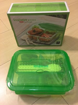 Snapware 康寧密扣耐熱玻璃分隔保鮮盒-長方型990ml (附餐具)