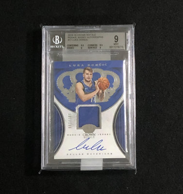 Crown Royale 獨行俠 超級球星 Luka Doncic RC 新人球衣鑑定卡 限量/199 BGS 9 / 10 (卡面簽)