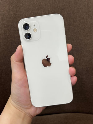 iPhone 12 白色 64G 外觀9.7成新 功能正常 電池已換新（編號36181）