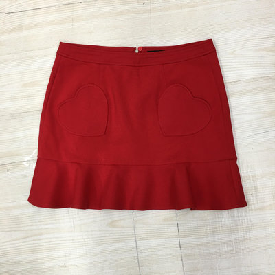 【愛莎＆嵐】 MOMA 女 紅色素面造型短裙/38 11303 07