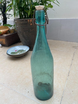 【二手】民國玻璃瓶帶蓋高42.5厘米口有品時模具使用痕跡完 古玩 老貨 舊藏【禪靜院】-703
