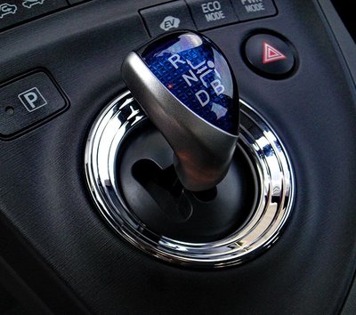 圓夢工廠 Toyota Prius 3代 2009~2012 改裝 鍍鉻銀 排檔頭座飾框 排檔座框飾貼