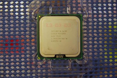 雙核 Intel Pentium E6700 3.2Ghz/2M/1066 775腳位 C078 C253