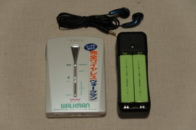 現貨現貨日本2手Walkman索尼SONY老式磁帶機隨身聽便攜式卡帶機播放器簡約