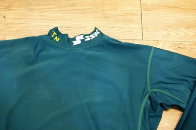 棒球世界全新SSK長袖緊身衣綠色款式     台南市成棒隊球員版支給  特價