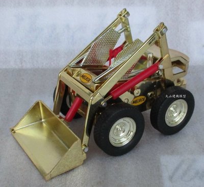[丸山建機模型店]---絕版品 BOBCAT M400 1/25 金色紀念版山貓鏟裝機模型