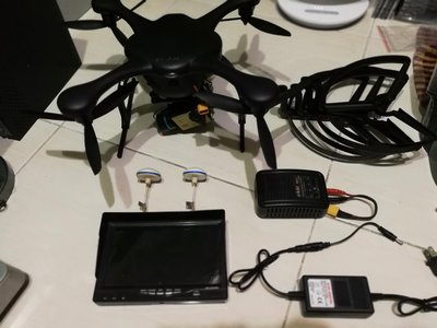 拾荒者 專業 空拍機 GHOST HD 相機 RCBS SKYRC E4 充電器 無線接收螢幕 免競標