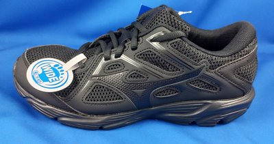 奇摩降價美津濃 MIZUNO 全黑色款男3E寬楦慢跑鞋 MAXIMIZER 25 型號 K1GA230209 [182]