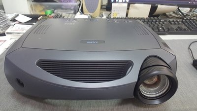 【尚典3C】二手 IBM ilC300投影機 中古投影機 二手投影機