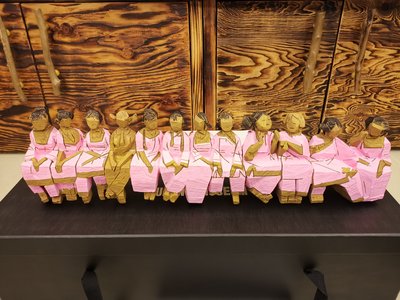 朱銘 12少女彩繪木雕（人間系列）複製品 誠可議
