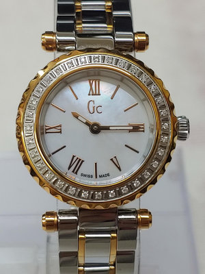 瑞士製 GUESS COLLECTION GC 真鑽石英腕錶 女錶 保證真品