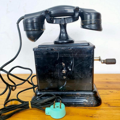 5.2kg西洋古董老式膠木話筒手搖電話機磁石發電機稀有收藏懷