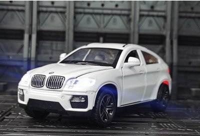 「車苑模型」建元 1:32  BMW X6 越野車 聲光 迴力