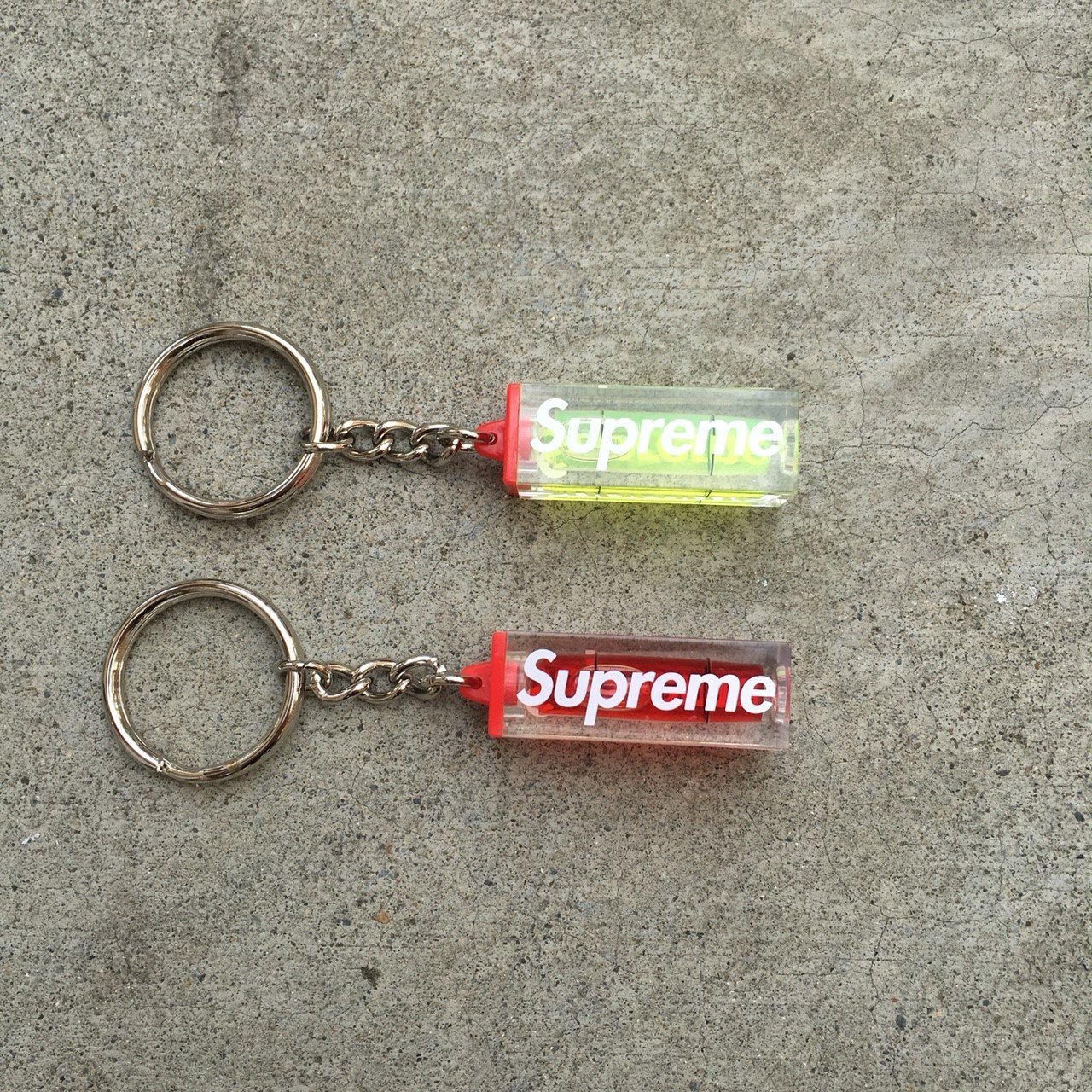 supreme spirit level keyring