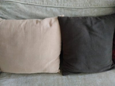 如新 價格每個 日本 無印良品 muji 43cm 抱枕套 有機棉 米色 咖啡色 沙發 自由組 sus