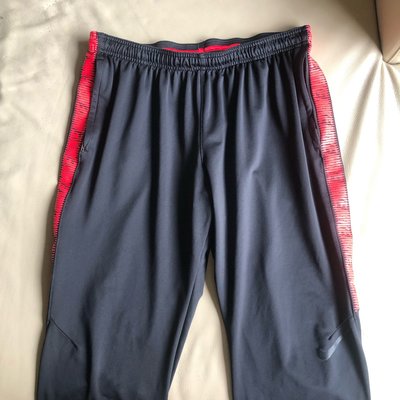 [品味人生]保證正品 Nike 黑色 桔紅條紋 運動長褲 休閒長褲 size XL