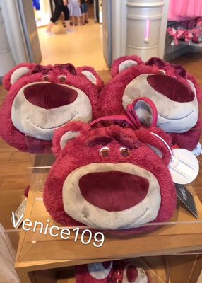 Venice109上海迪士尼限定熊抱哥草莓味大頭零錢包,卡夾包,diseny草莓熊