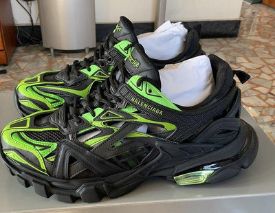 Balenciaga 巴黎世家 Track 2 黑綠配色 運動鞋，尺寸42。