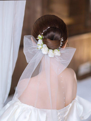 【現貨精選】新娘結婚發飾花朵蝴蝶結飾品超仙白色外景拍照低盤后區韓式頭飾品