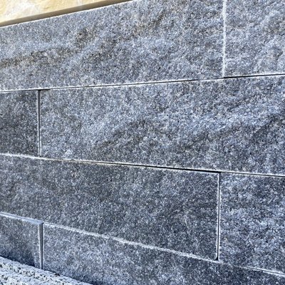 灰晶石 劈面 7.5*30cm　《金城堡》　灰色 石材 建材 牆面材 壁材 圍牆 景觀 DIY
