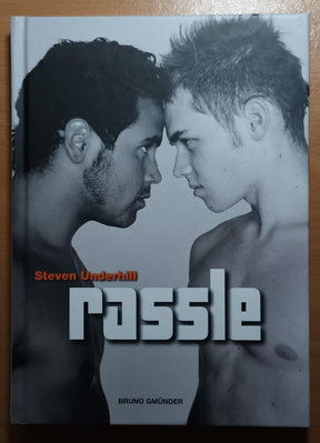 絕版外文書出清《Steven Underhill: Rassle》性感男體之美（非全見）
