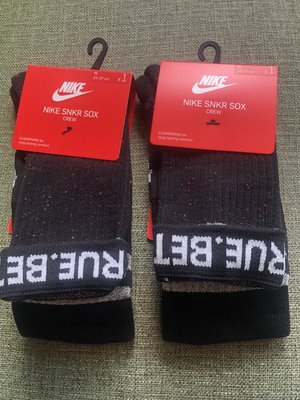 L全新 Nike BETRUE U SNKR SOX CREW 彩虹LOGO 漁夫帽 襪子