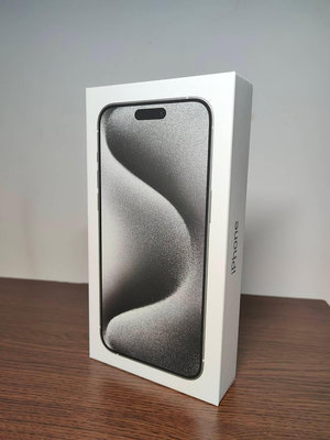 iPhone 15 Pro 128G 白色鈦金屬 台灣公司貨 全新未拆封