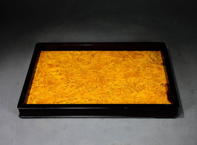 珍藏烏木鑲黃金樟木茶盤 盤子。尺寸: 高3cm 長31cm 寬21cm17000R-807